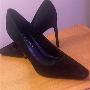 Marc Fisher Black Pointed-Toe Stiletto Pumps